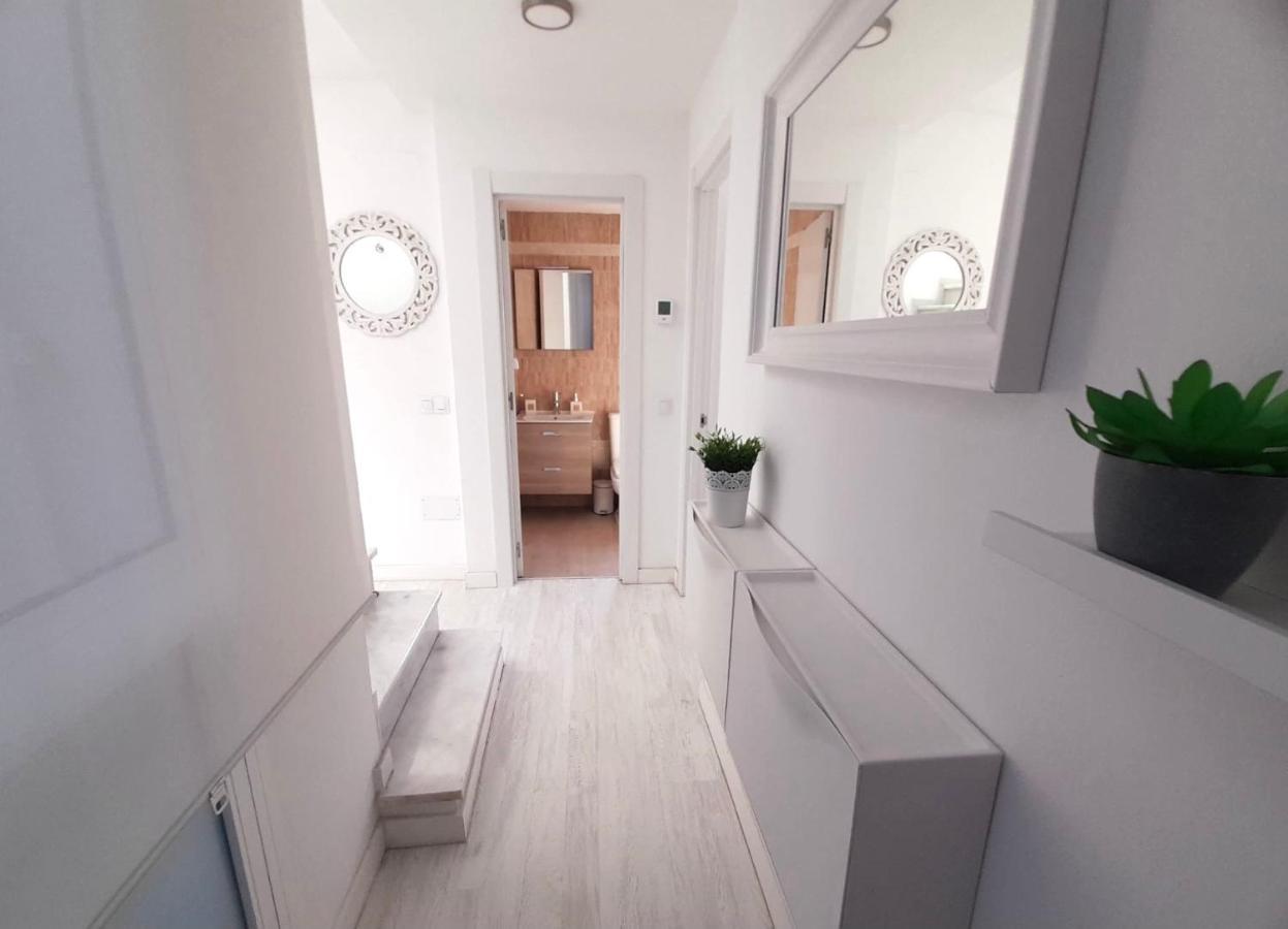 Elegant Duplex P/3 In Malaga With Terrace And Wifiアパートメント エクステリア 写真